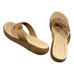 A Sandália Massageadora ComfortStep - Bem-estar aos pés ao longo do dia.
