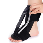 Suporte noturno ajustável Paceon com fecho em velcro, oferece estabilidade e conforto durante o descanso.