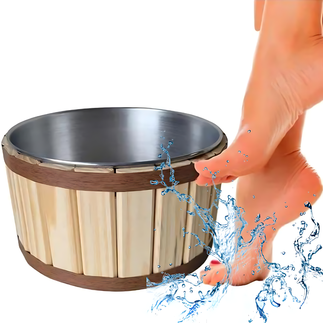 Tina de madeira Paceon SpaHome com bacia de alumínio para escalda-pés, design rústico e conforto no uso doméstico.